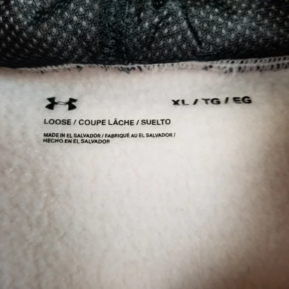 Under Armour Short Sleeve Hoodie XL Loose - Picture 4 of 4